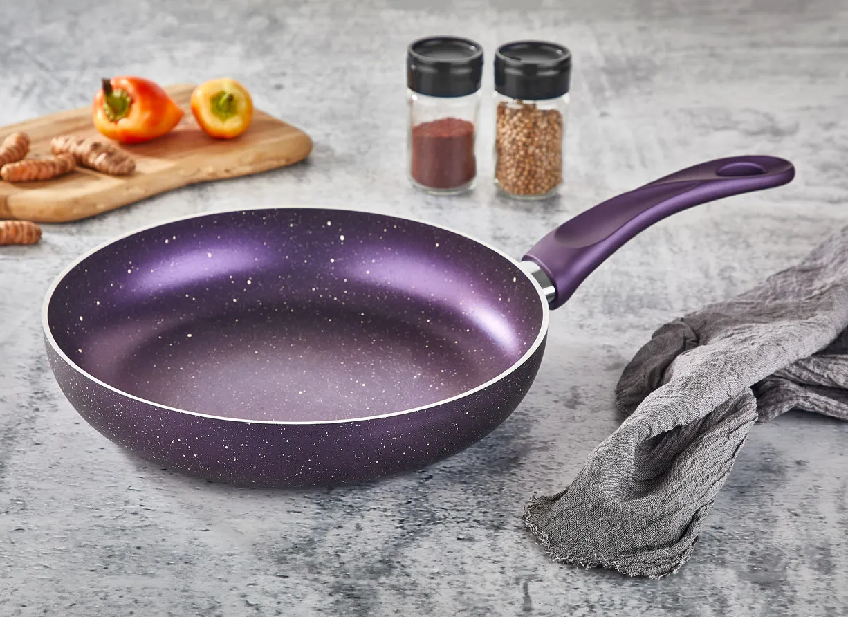 Gift-box packaging of finished cookware